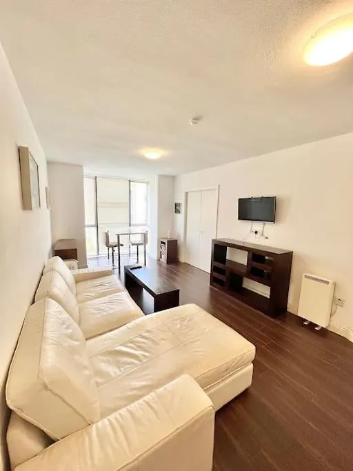 Quiet, Luxury Apt In Dublin. 0*, Dublin Irland